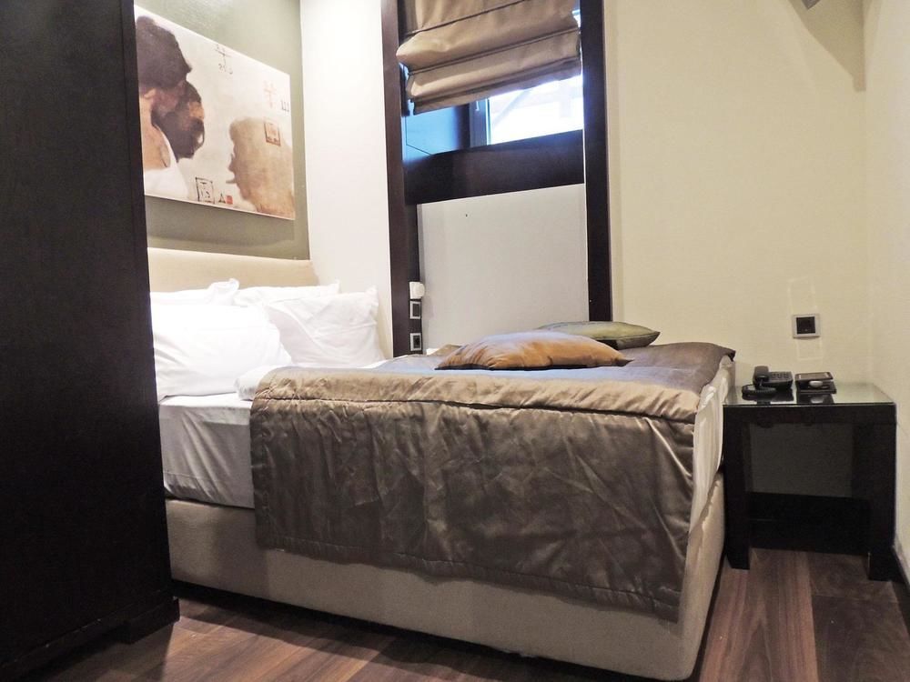 Hotel Quentin Design 4*